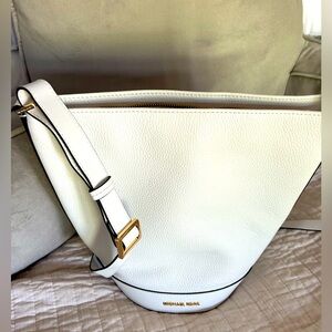 Michael Kors white leather cross body bag.